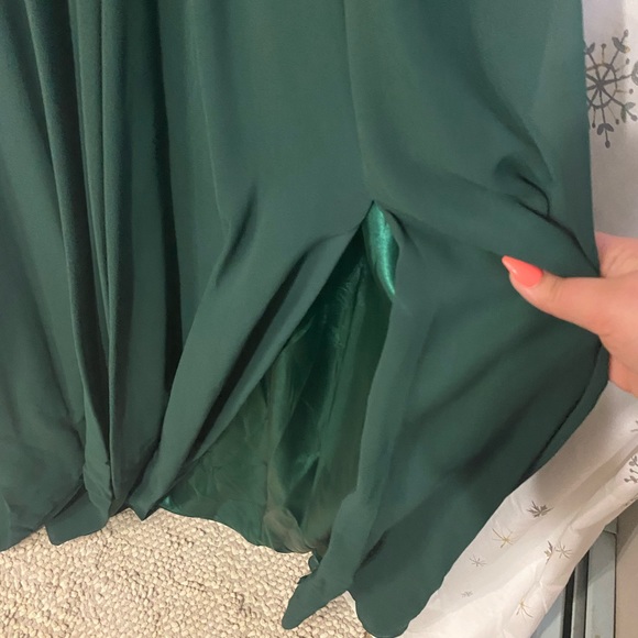 PROM DRESS - Picture 3 of 6